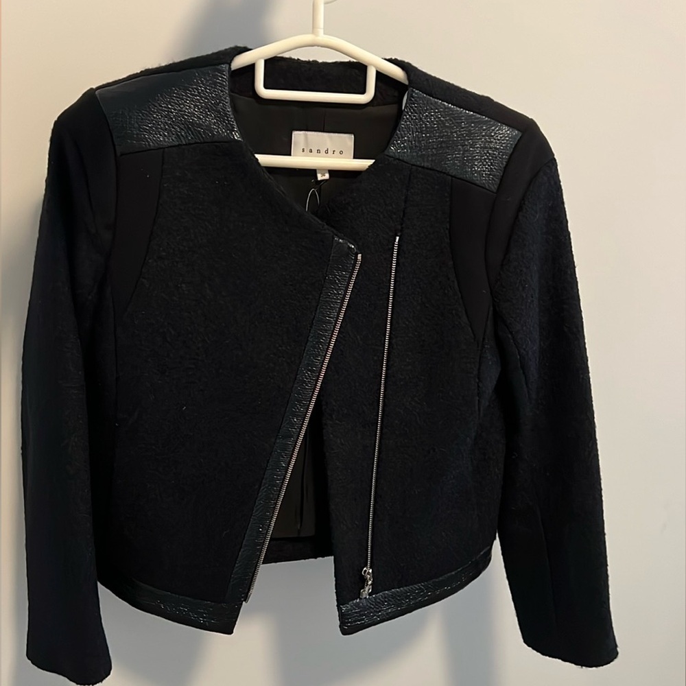 Sandro navy blue short jacket in size 36
